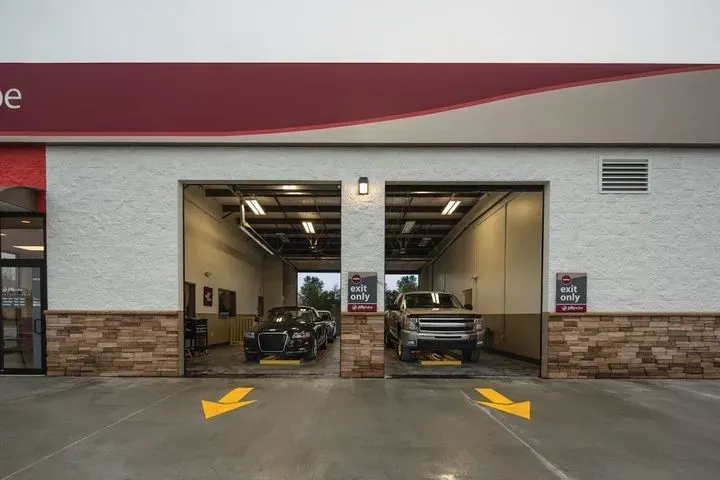 https://cdn.trust-mechanics.com/photos/660g7PVfMppHE0Sefmcy/e6634b70-59fc-480b-ba23-5866a0bc0785_720x720