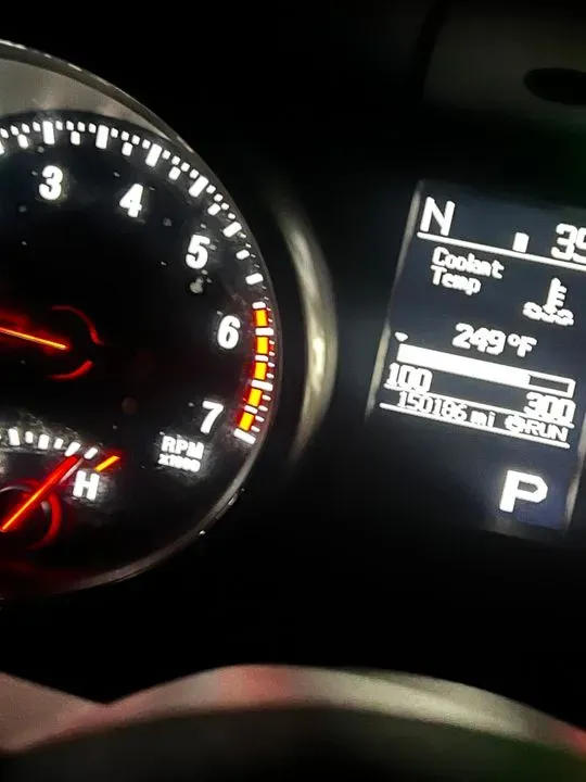 https://cdn.trust-mechanics.com/photos/6DiPn9iQb1DvYJzot7Zz/cfde7c03-ab06-4f54-98cb-8acd6f663ec5_720x720