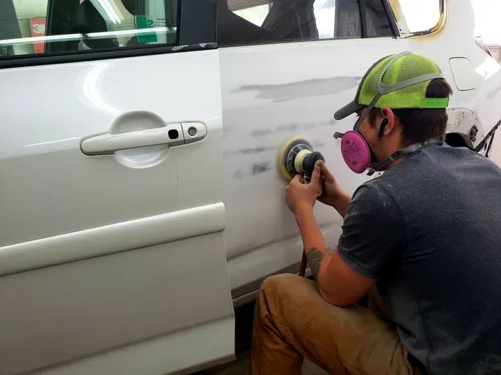 https://cdn.trust-mechanics.com/photos/6IORaGxIIJaztTBG5llf/0db3fc1c-bbb4-4d86-9ccf-2928d70899a7_720x720