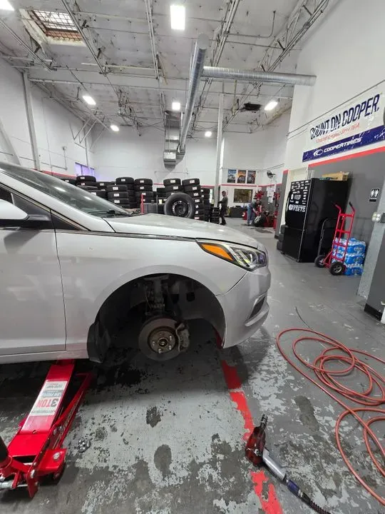 https://cdn.trust-mechanics.com/photos/6JgVKV6cGPDx0Q8mretW/76805cf5-e4ac-47ea-afe4-d188490736f8_720x720