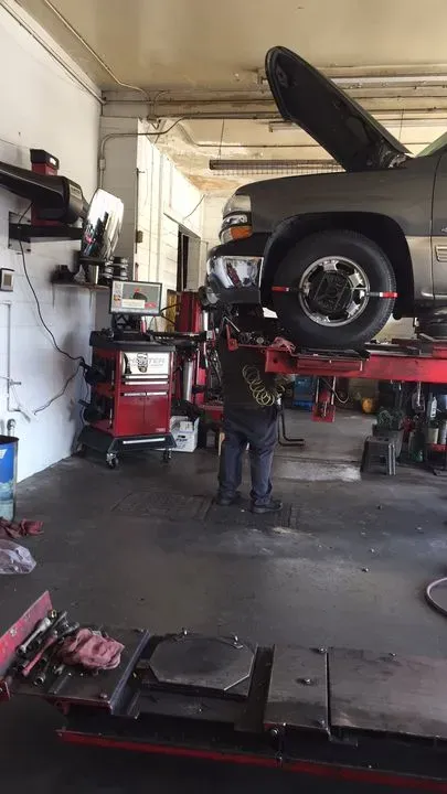 https://cdn.trust-mechanics.com/photos/6OkKNVcnJhCzFZrTkxDo/769c05d2-10d1-4aac-a3d4-a2c166623397_720x720