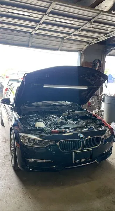 https://cdn.trust-mechanics.com/photos/6TSIsbHyaL6uWtkO8wpl/5ebe0c85-c19e-4850-b474-798a47226f70_720x720