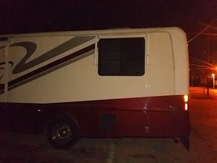 https://cdn.trust-mechanics.com/photos/6TyTjBpW5gsL6NUti8Wo/1780d4a2-066c-4540-901b-b0f94831339e_720x720