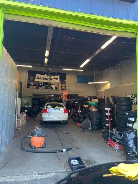 https://cdn.trust-mechanics.com/photos/6URFFxDN3cxNJi7QdxZv/8c4d9aec-ac71-4bea-a01c-b95f612eea4e_720x720