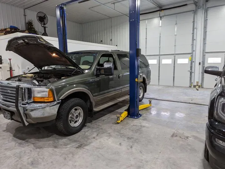 https://cdn.trust-mechanics.com/photos/6cnLqz7BeTwOzoP5wpUg/9d5434a4-3ae0-4a6b-ac82-858503c5fa6e_720x720
