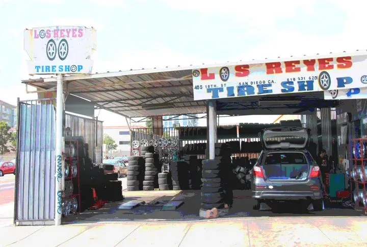 https://cdn.trust-mechanics.com/photos/6hrsyuAeY7hoFwVBpy8Y/d9f22284-8cf8-47e1-a4fb-e49cf051ae19_720x720
