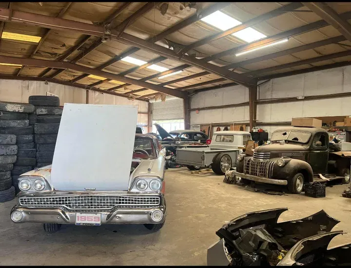https://cdn.trust-mechanics.com/photos/6x1eLklJNvu1Us411mJA/fcf33c96-2221-4543-ba5c-824bfbedbbf6_720x720