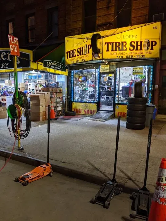 https://cdn.trust-mechanics.com/photos/7JJNqZzheUj7c9TucszM/637a6c35-d34f-44e8-99ed-c0edd20c46bf_720x720