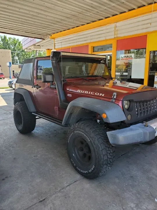 https://cdn.trust-mechanics.com/photos/7Q4v8jDRBtltwnaMxpc7/4df9549c-409e-4627-a92c-c0c621d08640_720x720