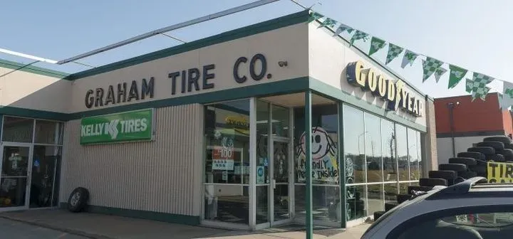 https://cdn.trust-mechanics.com/photos/7aZafPohHaJrCqb5SCIj/debcfcfd-22d6-4f0f-9c2c-546b70b73bd2_720x720