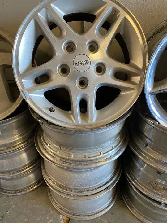 https://cdn.trust-mechanics.com/photos/82bRuRC0bZKtz8WGj7Sa/8c90cf9c-7ffe-4272-83a9-72fadd0d0b36_720x720