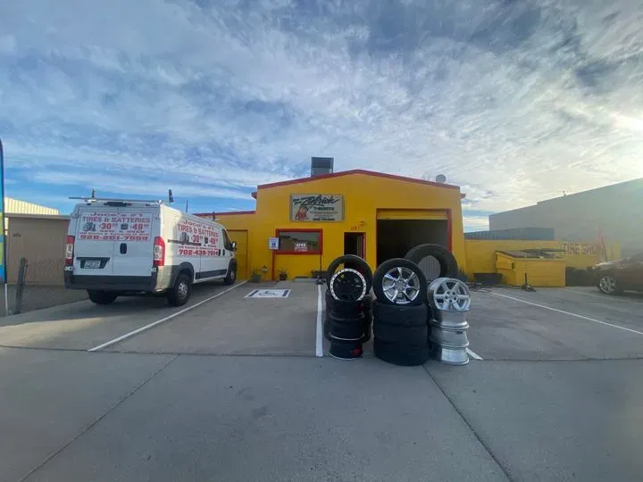 https://cdn.trust-mechanics.com/photos/82bRuRC0bZKtz8WGj7Sa/9d3ff45f-b877-496b-a187-db6da2d6ada4_720x720