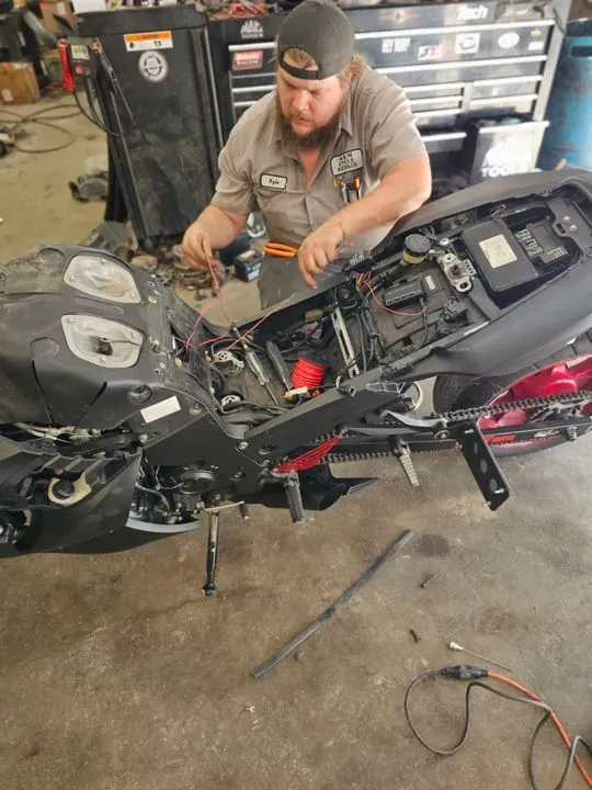 https://cdn.trust-mechanics.com/photos/8OieDsMnWwGznnMNO940/e4d56d8e-6dcc-4baa-86c5-d023ec90d799_720x720