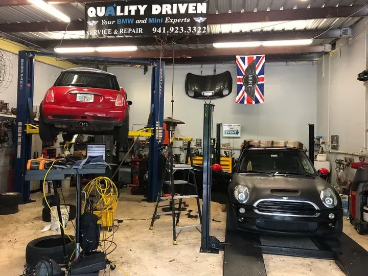 https://cdn.trust-mechanics.com/photos/8QVBVZcFO1klMKU1wGdl/8cf9bddd-b587-4966-9114-8355bf10674e_720x720