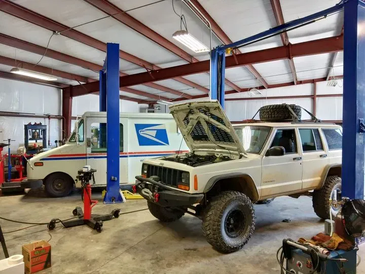 https://cdn.trust-mechanics.com/photos/8UYnmIowW3kDgWoT2QJ3/d15df70e-ffcb-4449-a34f-0813c30f6570_720x720