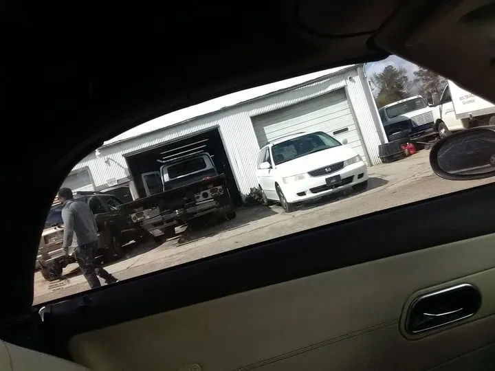 https://cdn.trust-mechanics.com/photos/8ZdDdn9rKpZiYCCaXEzl/c4e0284d-a962-4421-8e95-f8e3bd579986_720x720