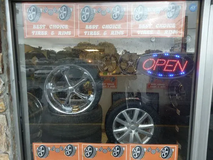 https://cdn.trust-mechanics.com/photos/95txJcWgfQpBppY7ajY0/3b627d61-7df5-4a38-bd6e-40d867dec507_720x720