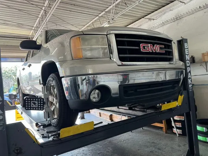 https://cdn.trust-mechanics.com/photos/9KY3oJFxLHo69aaifJ5i/86de1102-bd8f-471e-90d9-9bbe9deca0a4_720x720