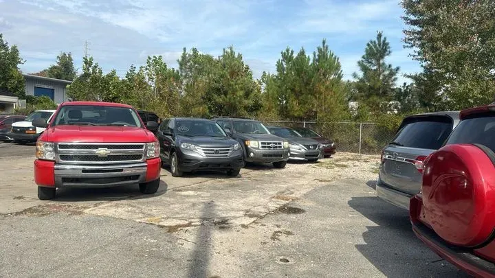 https://cdn.trust-mechanics.com/photos/9YcY17ZHmJM1QtJbtnOy/d750fb07-9365-479a-8678-68c9482670c1_720x720