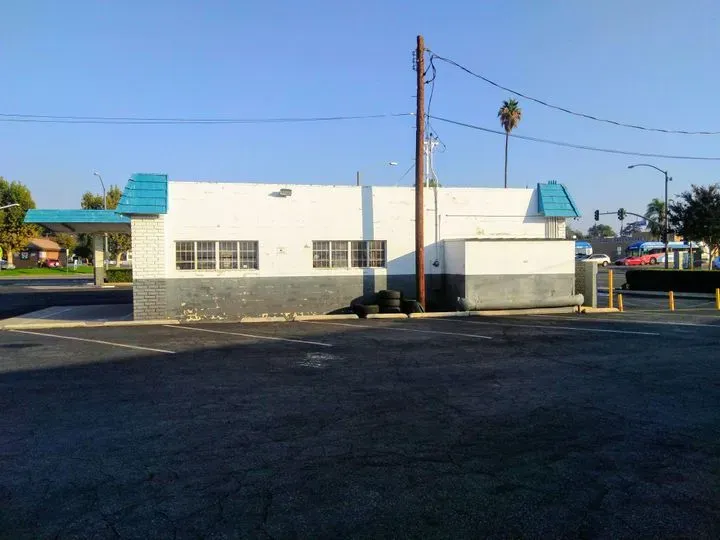 https://cdn.trust-mechanics.com/photos/9f73lUzNFz3NWmcfmrjo/82487e7a-9da9-4eb7-93fe-1808dfeb21d2_720x720