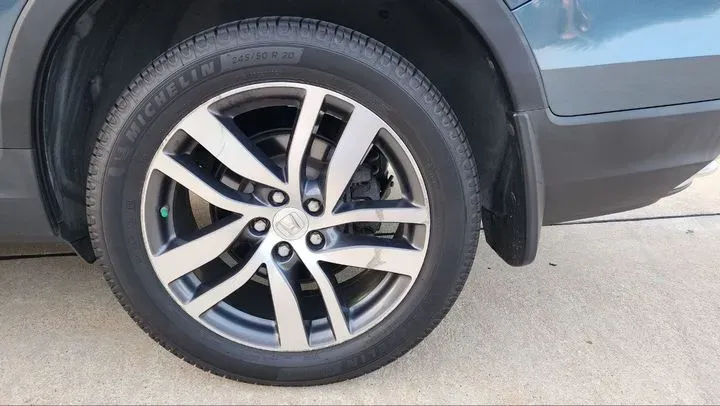 https://cdn.trust-mechanics.com/photos/9vBw79ARjOWsAX2HvmVp/b078d96a-10c0-43b6-825e-d22d8787c08e_720x720