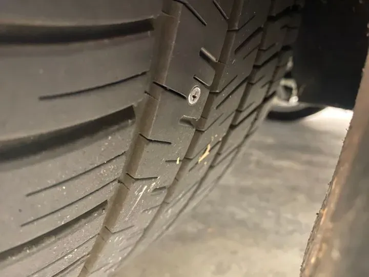 https://cdn.trust-mechanics.com/photos/AFsDeP2wBr5jM60VN5fn/a71651fa-8eac-41d5-9d0a-57d0e9a7a731_720x720