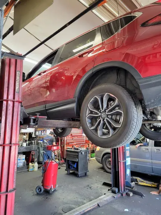 https://cdn.trust-mechanics.com/photos/AQSjGPbNFIfH657LQoUz/72baf694-96a3-4f42-b44d-a621ce3d34b4_720x720