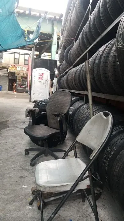 https://cdn.trust-mechanics.com/photos/AYUDZkDvLhoYiVfZND0T/db23ae01-5558-4635-b8c8-f874e6d5bdfc_720x720