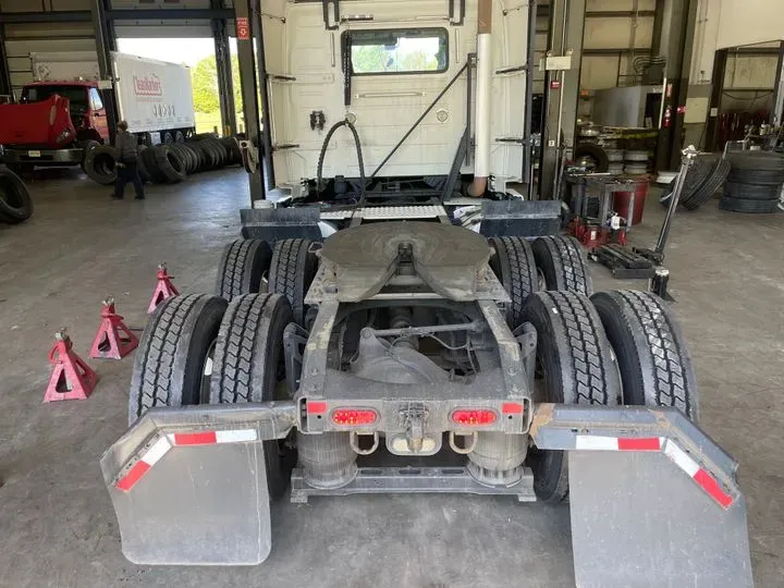 https://cdn.trust-mechanics.com/photos/An4SOp3eZqk1FMZJCtOQ/ba2c9d0d-80c2-428a-b698-c3d68e0b2447_720x720