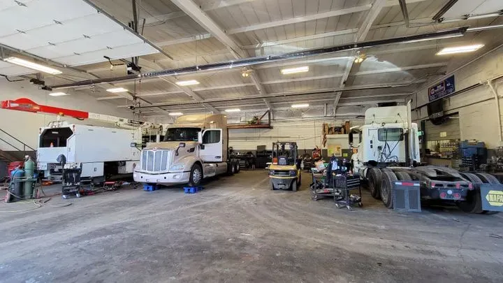 https://cdn.trust-mechanics.com/photos/AsKkbKmCqVcZMnRn6nuV/c63d277f-42b3-44d6-a7d4-b9023d21c157_720x720