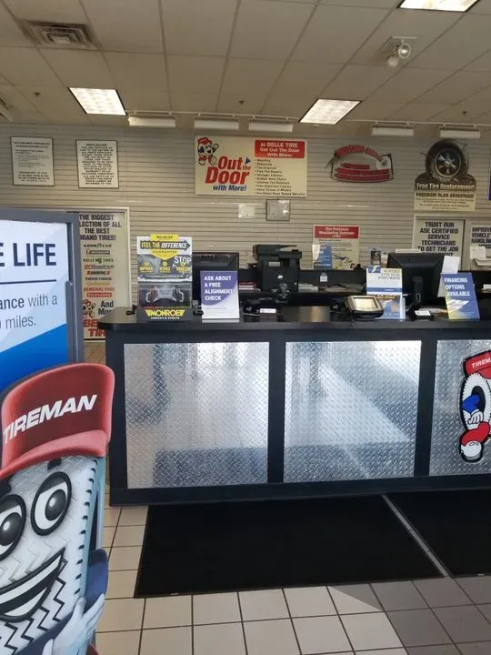 https://cdn.trust-mechanics.com/photos/B5cHjrRQLnzEpKmkB3PM/e54daeb0-284e-4d93-bdee-da9976f60232_720x720