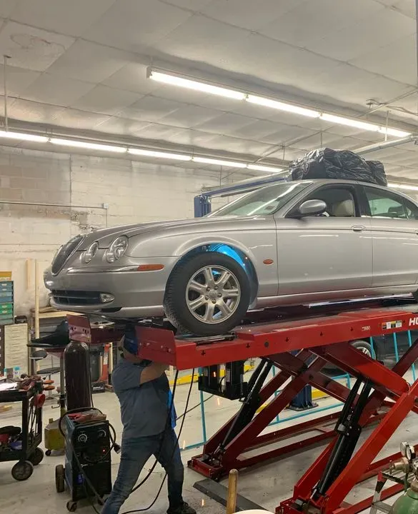https://cdn.trust-mechanics.com/photos/BGc2tq94rgValquGdPet/29f277b4-1fe5-4ff2-8587-aa5fcba8bf17_720x720