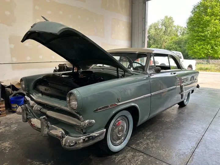 https://cdn.trust-mechanics.com/photos/BJUAhFhnS9ewY4Pxw4Kn/04b5d6ed-e8d1-454f-aa89-a805c25df4a2_720x720