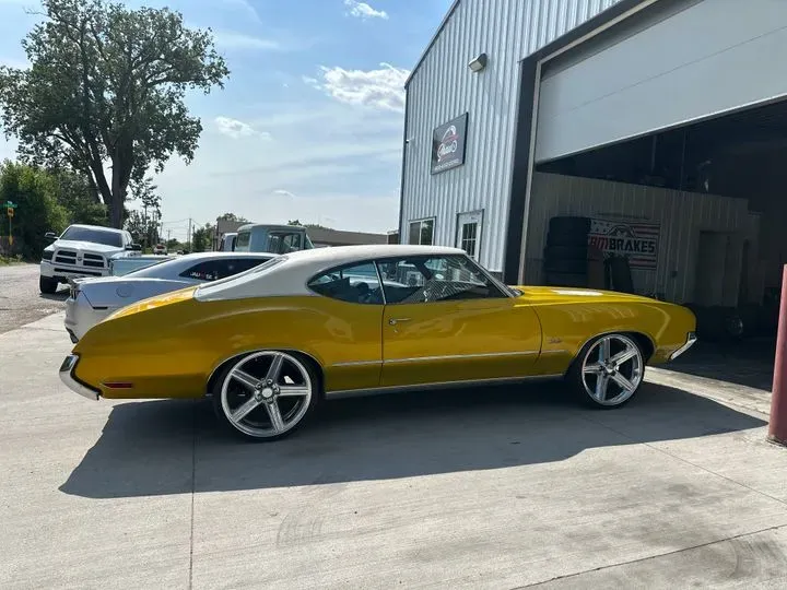 https://cdn.trust-mechanics.com/photos/BJUAhFhnS9ewY4Pxw4Kn/e5a829c7-c4c1-404b-9a44-5de5e2dd6bb1_720x720