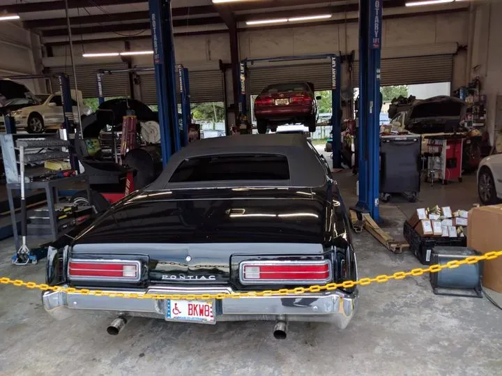 https://cdn.trust-mechanics.com/photos/BTbWfIm1NzvGIuGkdPXN/7c8534d2-fb75-4957-be21-768a2c5783ab_720x720