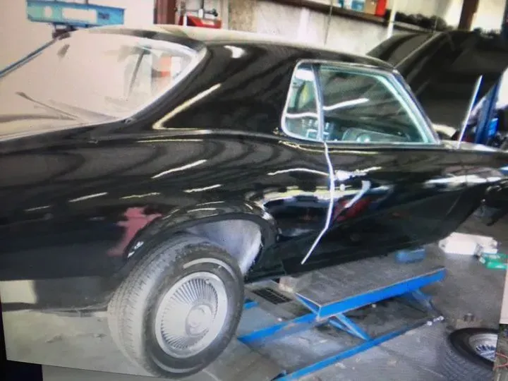 https://cdn.trust-mechanics.com/photos/BTbWfIm1NzvGIuGkdPXN/fad1e674-8b01-4ab3-8ee5-e7690dd18090_720x720