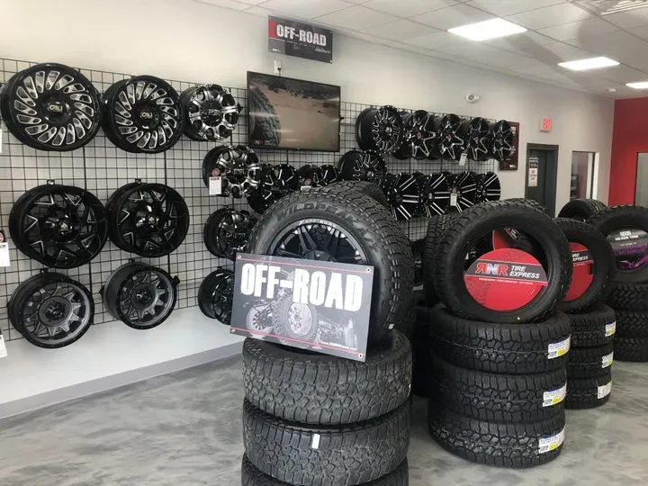 https://cdn.trust-mechanics.com/photos/BYAVIu2ymilYlZJPlVR2/a8d64701-366e-4a24-a86a-66e9246c2395_720x720
