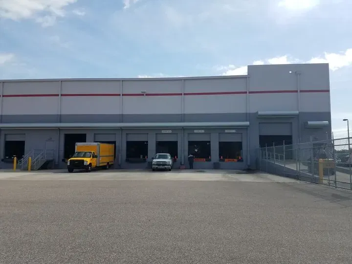 https://cdn.trust-mechanics.com/photos/BYlMcffWyEcQepS3PwWP/a2f63d9e-e2a2-48ec-b4e9-863deea1bf4f_720x720