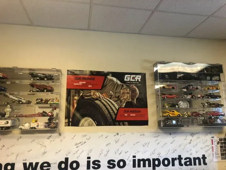 https://cdn.trust-mechanics.com/photos/BhjpGUYFia1M1sWWS2kj/7f7e8b80-029c-413f-b85e-39ee7437ea0e_720x720