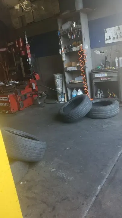 https://cdn.trust-mechanics.com/photos/BiJM6JnJqPfuY5KkJDs3/8540119a-233b-4d67-ab36-b8079d38fae3_720x720