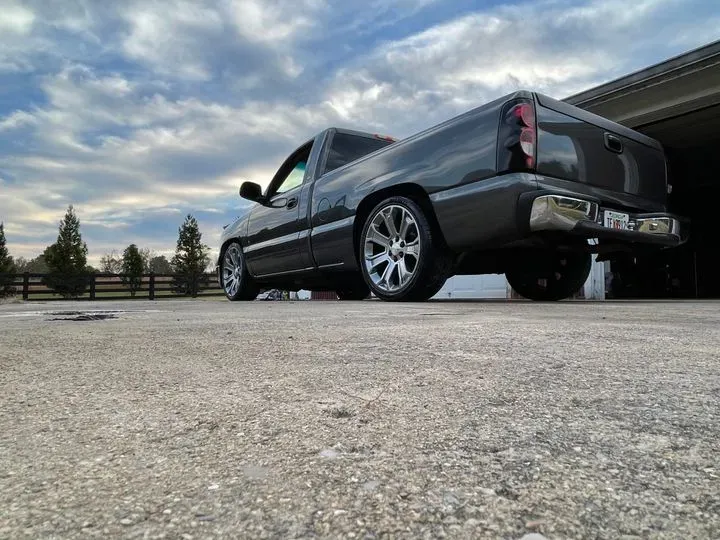https://cdn.trust-mechanics.com/photos/BnoXykY7ftjlW9DBNXLe/df8cdcb7-8290-491c-b3c6-9c77ab123695_720x720