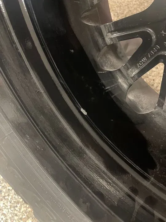 https://cdn.trust-mechanics.com/photos/BoCvdadNTttG8E6VEwdM/2dadc6ff-f812-4ad5-8b6c-89a3eba38741_720x720