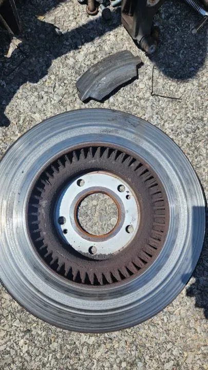 https://cdn.trust-mechanics.com/photos/CBjTPHB8ful8iwmoe4G4/a1e4ac0a-b747-4987-9aae-b4a3cc10d10e_720x720
