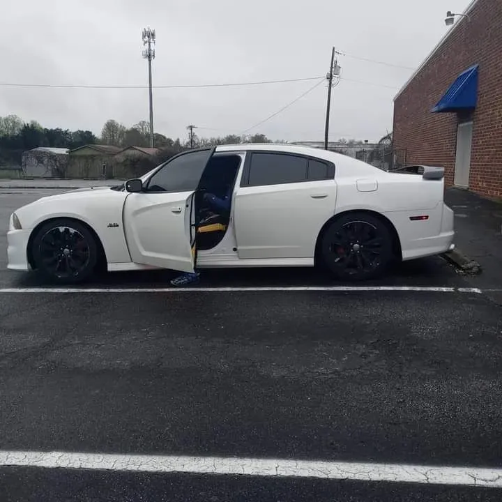 https://cdn.trust-mechanics.com/photos/CEDA5sW3cectY5T6JU3q/a314c073-9b7d-479b-94c4-337af9815d56_720x720