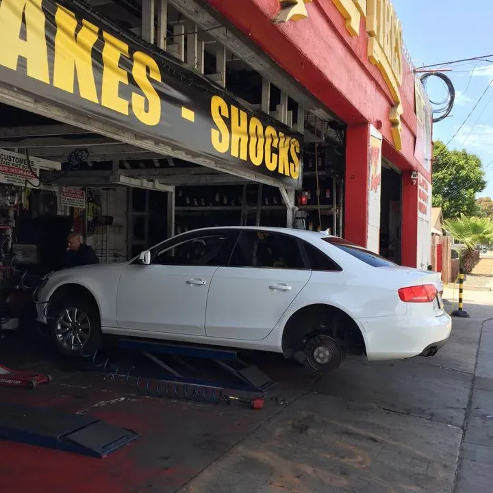 https://cdn.trust-mechanics.com/photos/CSo91QaPxwUVBPOXQOls/39ca08e5-daf8-4c7a-8742-5792318cbe00_720x720