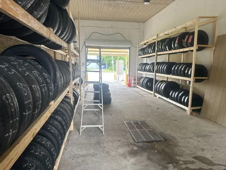 https://cdn.trust-mechanics.com/photos/CnZyUfKGrU2Jxbhlw3Ag/80af57fc-7e47-4f12-8aef-6326694d4ba6_720x720