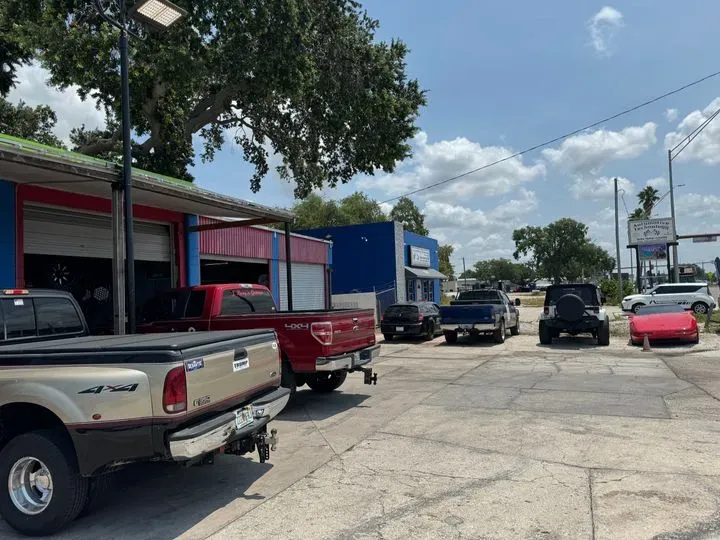https://cdn.trust-mechanics.com/photos/CydaaZ1YV7434oqseIeN/34a45110-1525-4a57-a4a2-63da716d2b9c_720x720