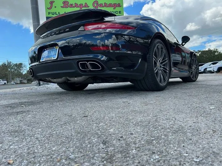 https://cdn.trust-mechanics.com/photos/CydaaZ1YV7434oqseIeN/bf5c9c1a-098a-4b06-bd21-b67898379ad5_720x720