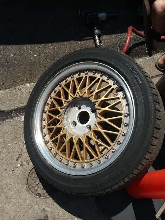 https://cdn.trust-mechanics.com/photos/D2KCRqSdNJlZe5QP7MWU/b957dd05-ea58-4a07-9d36-31a059caa721_720x720