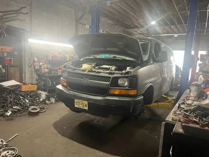 https://cdn.trust-mechanics.com/photos/D7SD6mBDisafe4WdrmGE/0e10d937-fb90-4344-8546-e6df4989222e_720x720